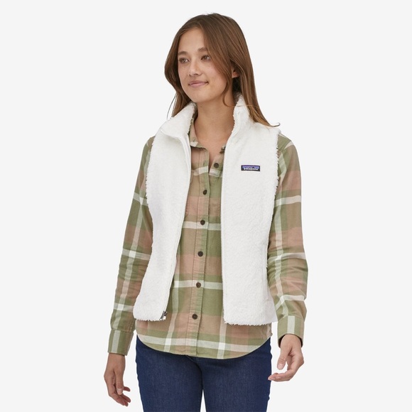 Patagonia Jackets & Blazers - NWT Patagonia Women's Los Gatos Fleece Vest/ Birch White